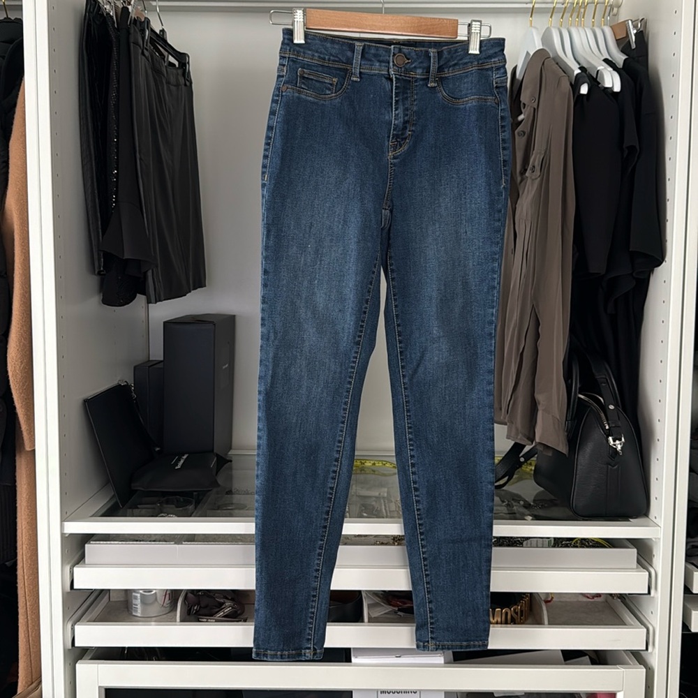 JORDACHE High Rise Super Skinny Size 4